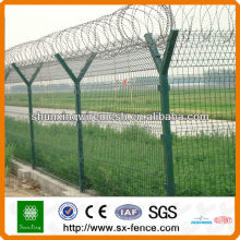 Galvanized Razor Barbed Wire Mesh Fence